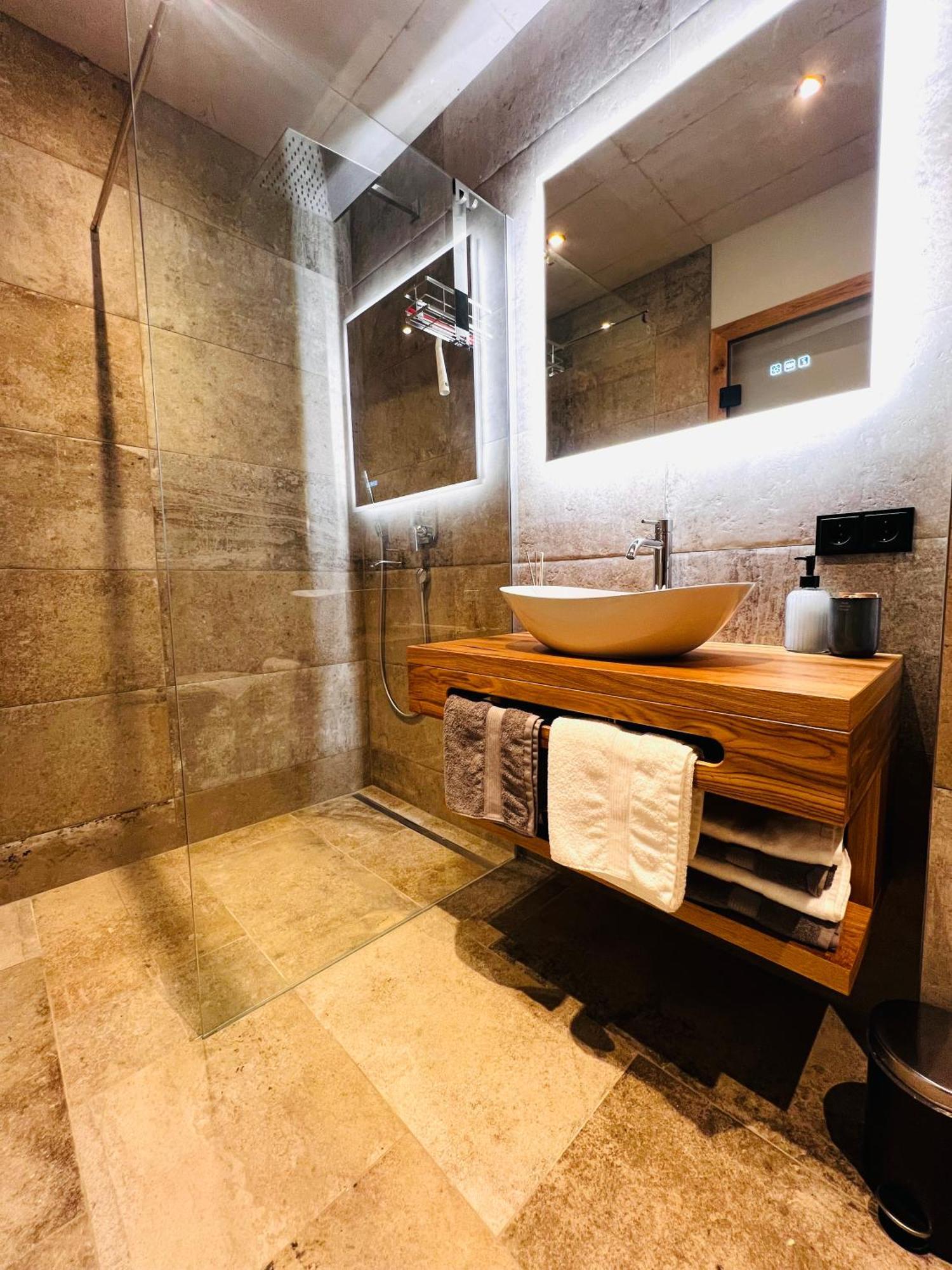 Hoisler'S Appartements แอห์วัลด์ ภายนอก รูปภาพ